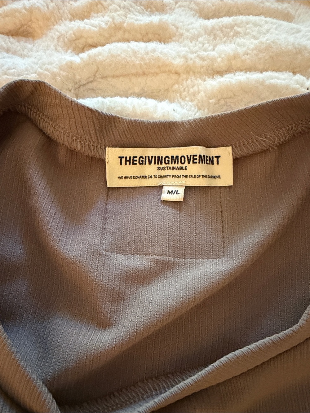 THEGIVINGMOVEMENT Women's Short Sleeve Ribbed Tee in Brown -from Dubai